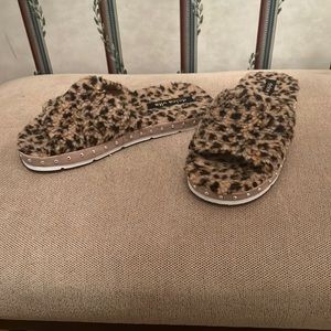 Cheetah print slides, silver gems on sides, Women’s 8, great condition